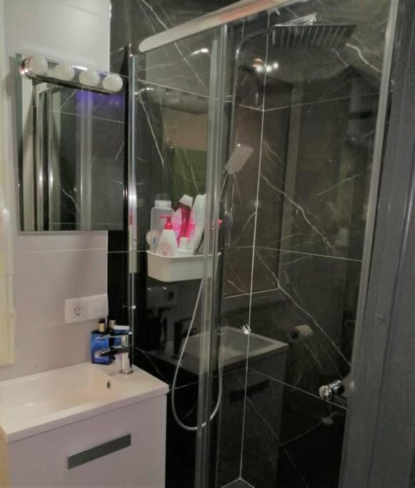 Apartamento Centro Rambla Alicante A Ngoại thất bức ảnh